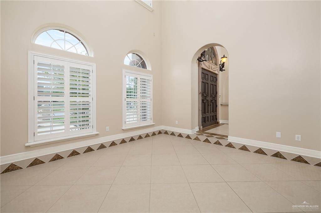 https://bt-photos.global.ssl.fastly.net/mcallen/orig_boomver_1_466780-2.jpg