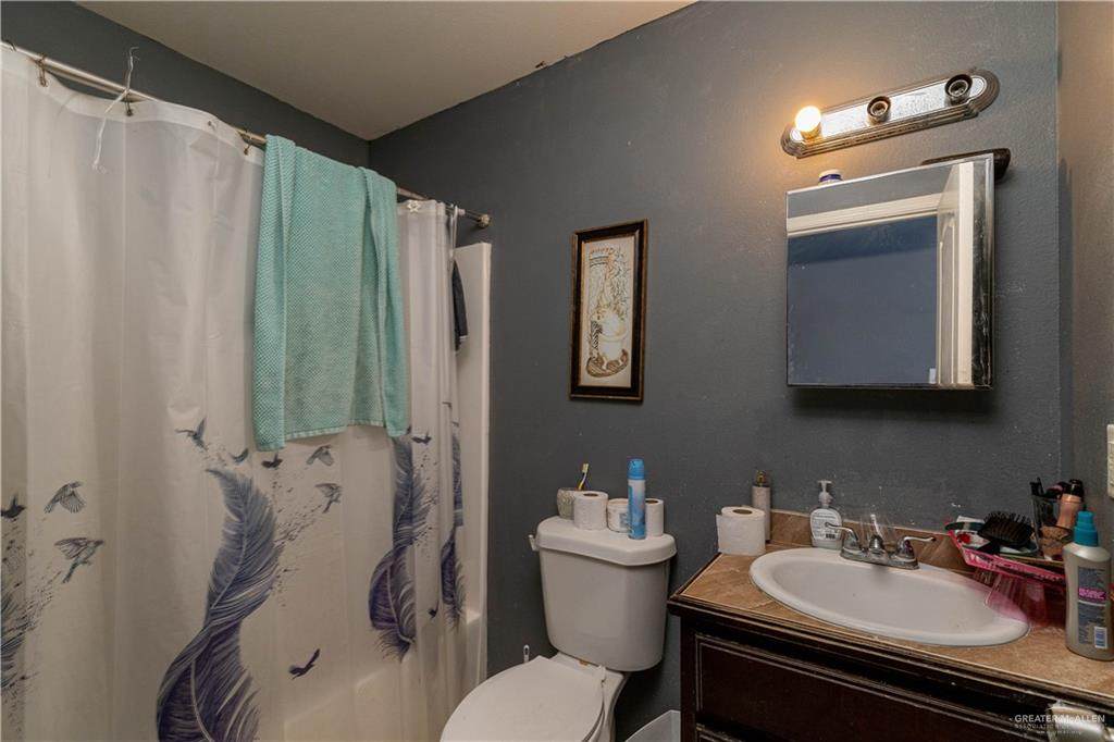 https://bt-photos.global.ssl.fastly.net/mcallen/orig_boomver_1_466797-2.jpg