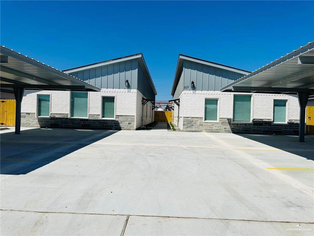 1618 Playa - Photo 1