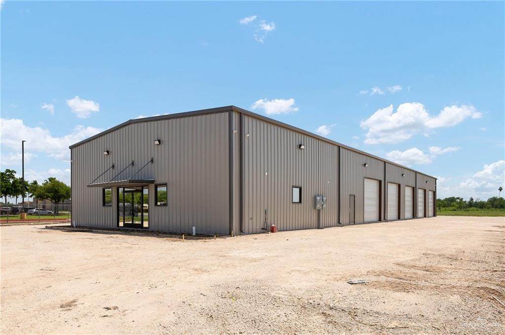 901 State Highway 495 - Photo 1