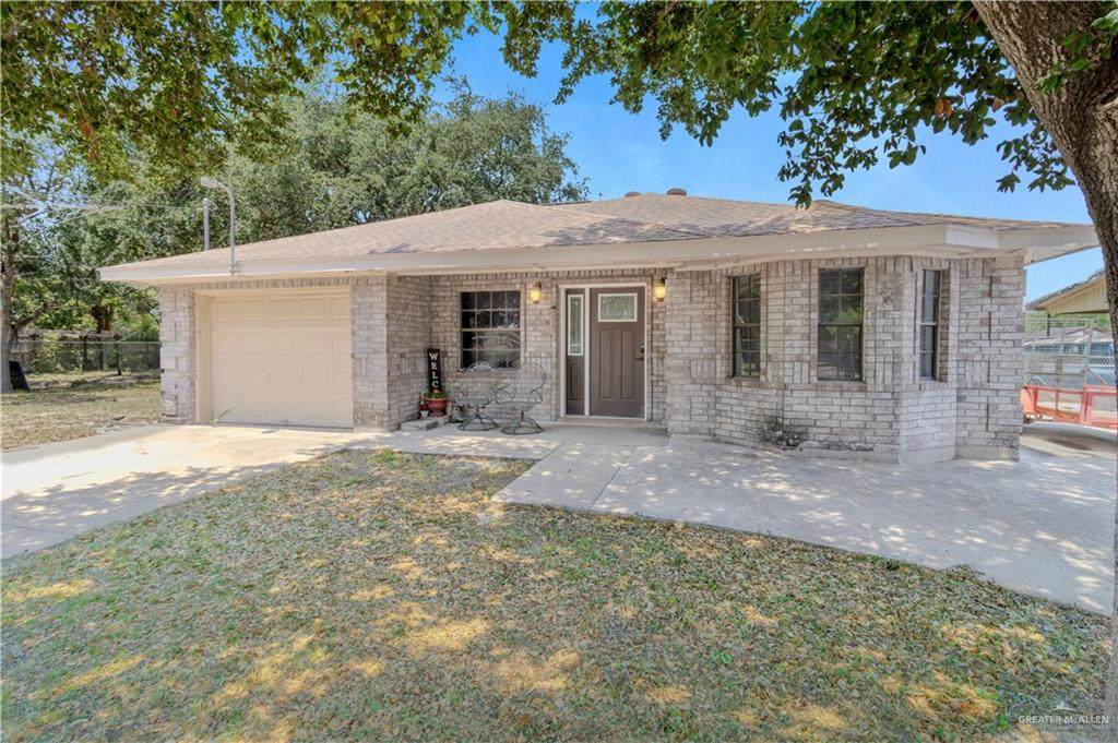 1114 Acevedo - Photo 1
