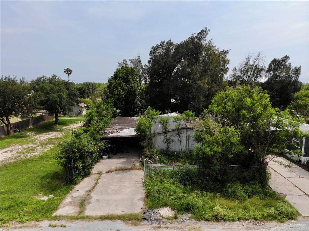 1207 Brazos - Photo 1