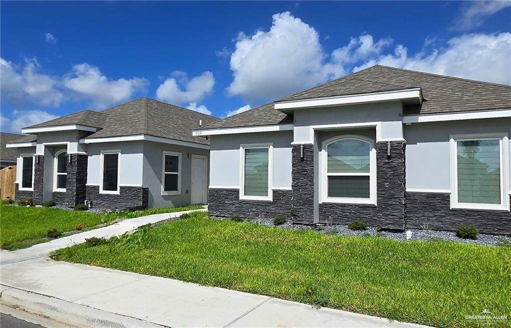 919 Blair - Photo 1
