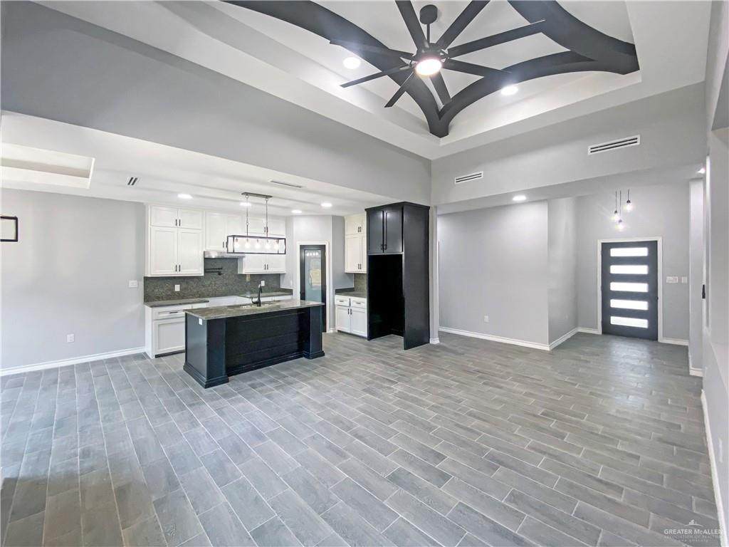 1271 Stirrup - Photo 1