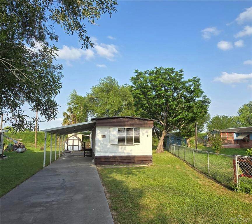 600 Palmera - Photo 1