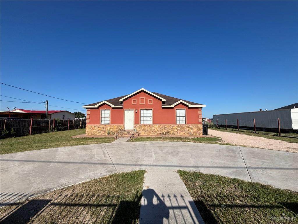 16400 Mcalister - Photo 1