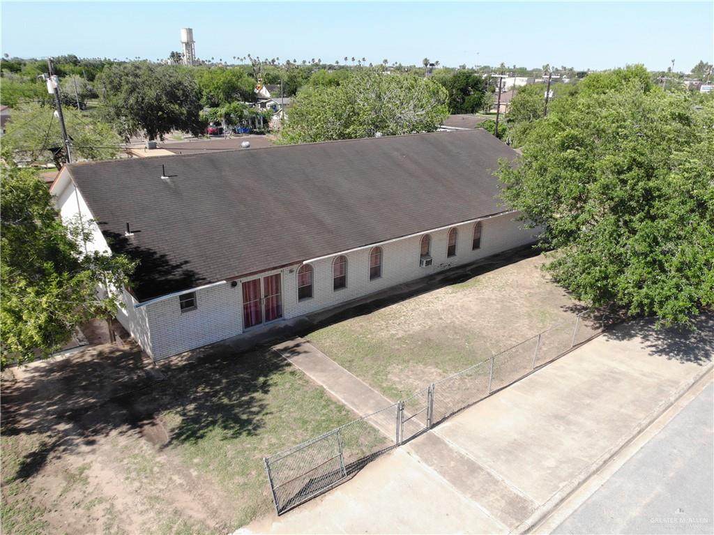 320 Huisache - Photo 1