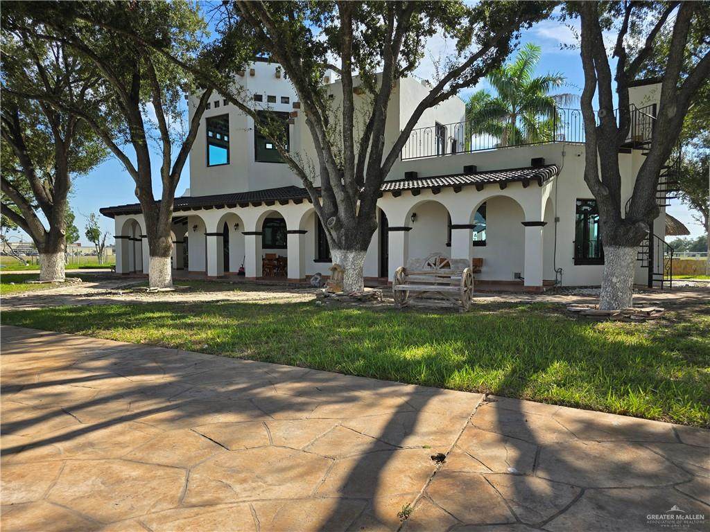 5832 Moorefield - Photo 1