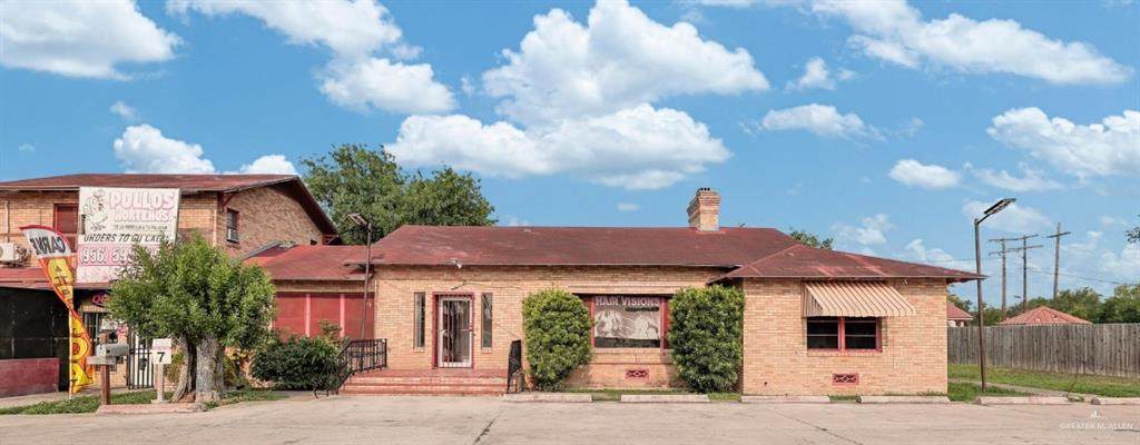 1708 Conway - Photo 1