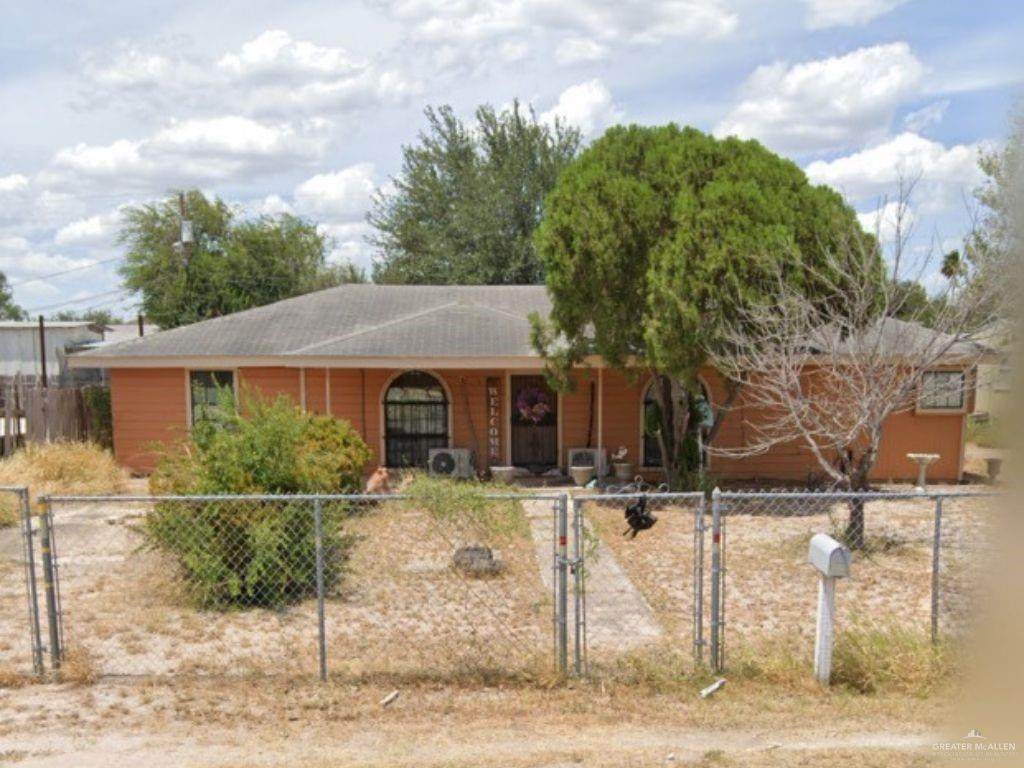 243 Huisache - Photo 1