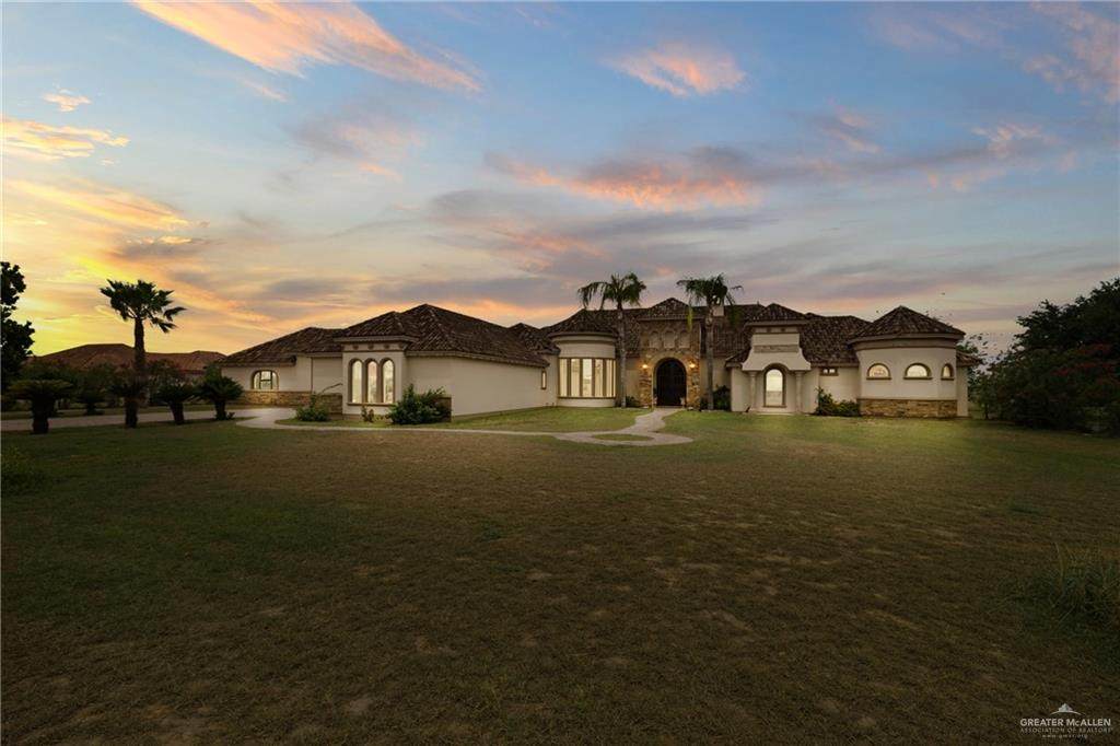 22209 Uresti - Photo 1