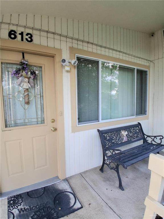 613 Sprague - Photo 1
