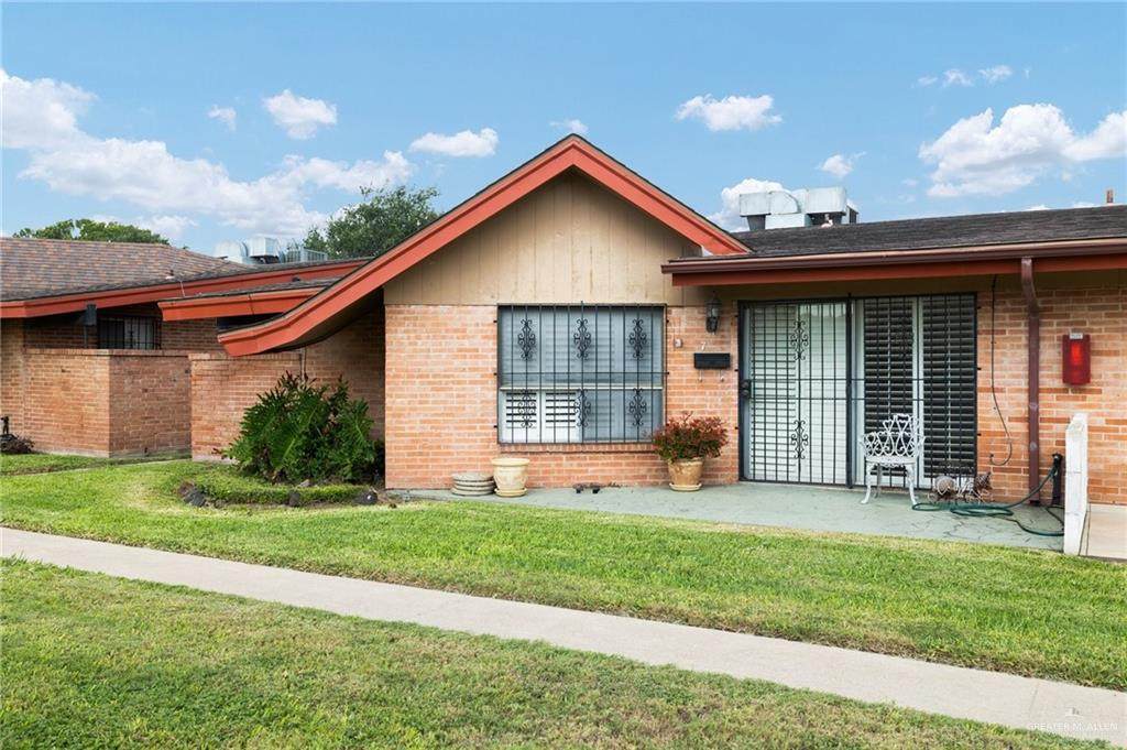 800 Dallas - Photo 1