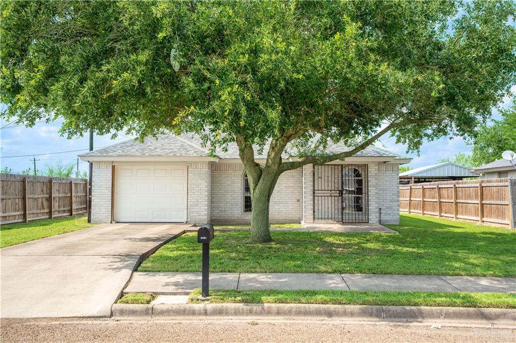 4481 Pedro Martinez - Photo 1