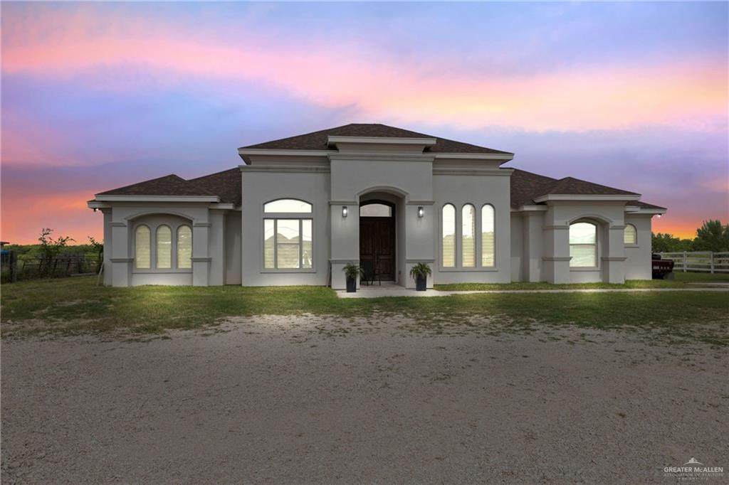 22303 Uresti - Photo 1