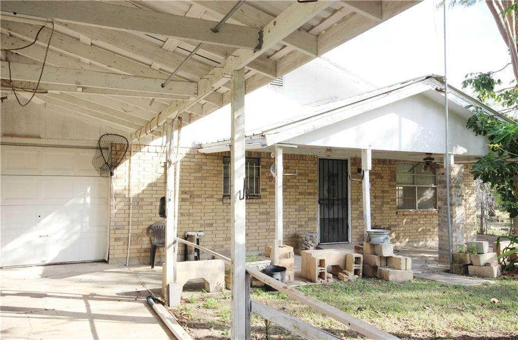 825 Vinson - Photo 1