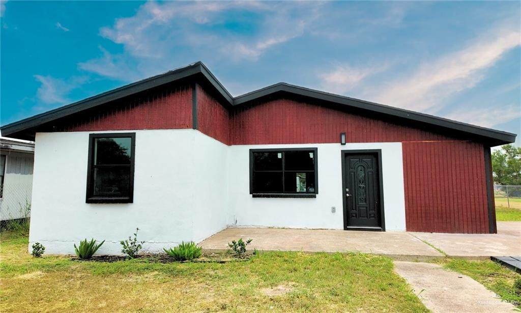 3903 Lopez - Photo 1
