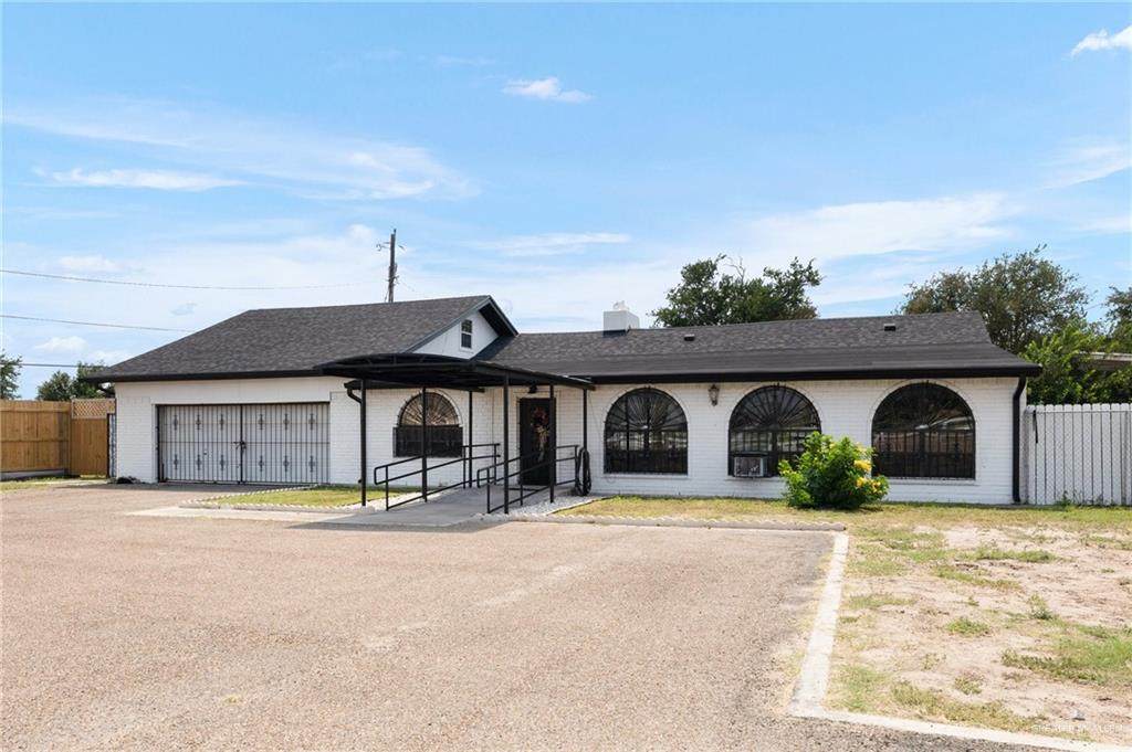 3813 Taylor - Photo 1