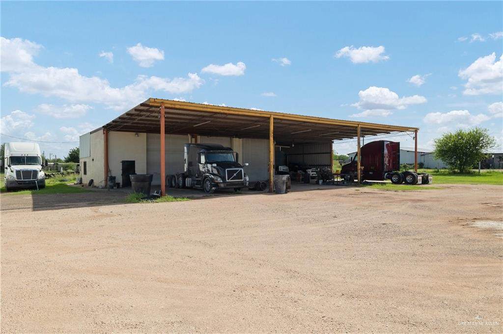 2525 W MIle  5 Moorefield - Photo 1