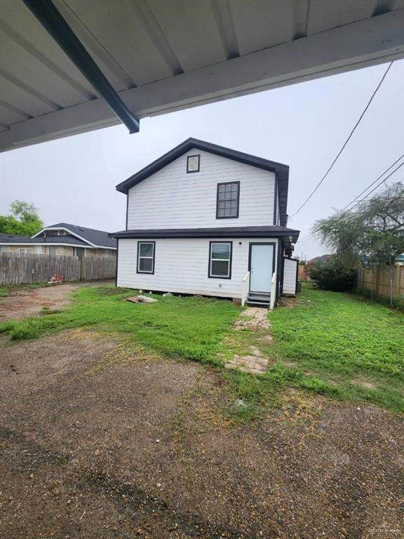 710 Closner - Photo 1