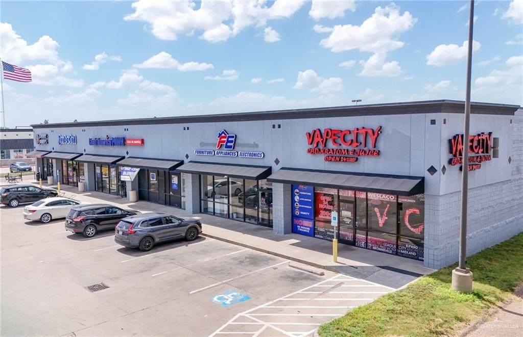 1504 Expressway 83 - Photo 1