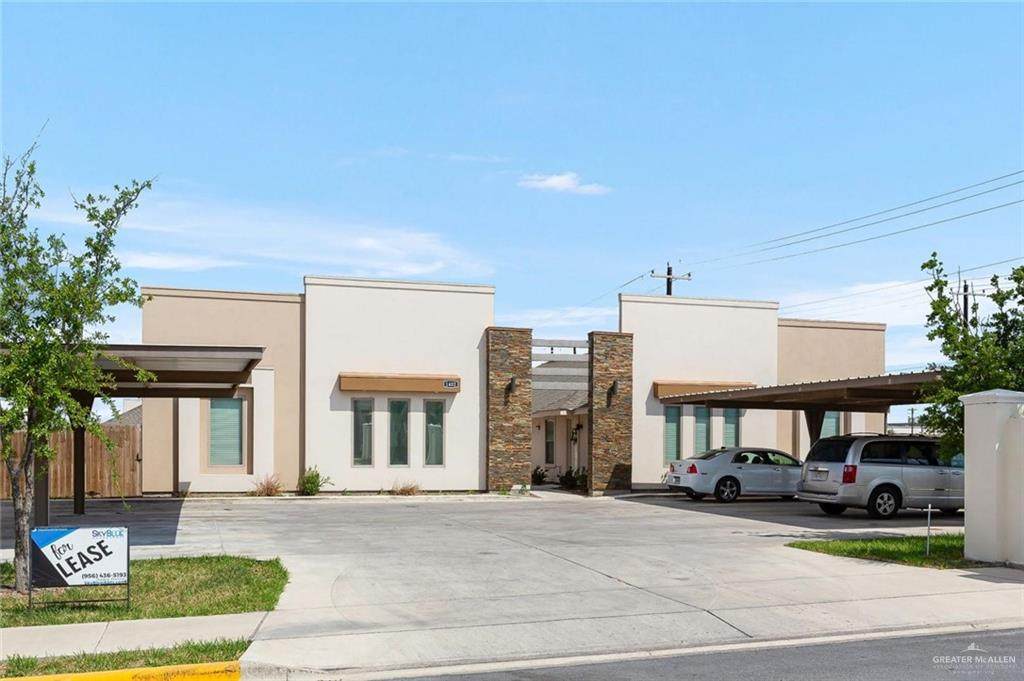 1402 Coyote Hills - Photo 1