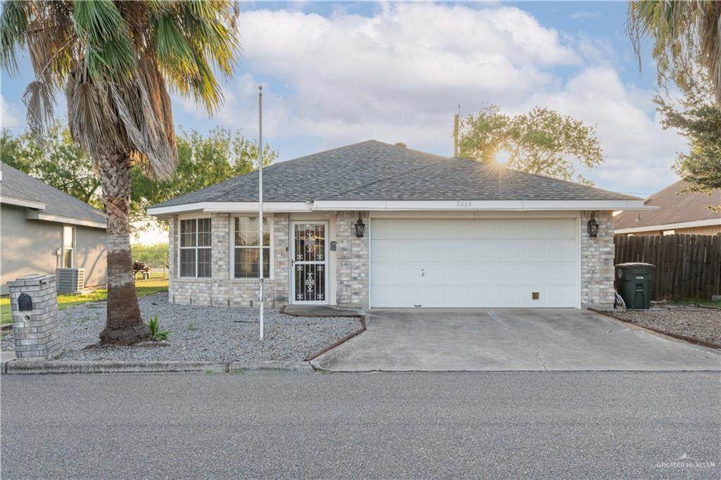 2213 Lake View - Photo 1