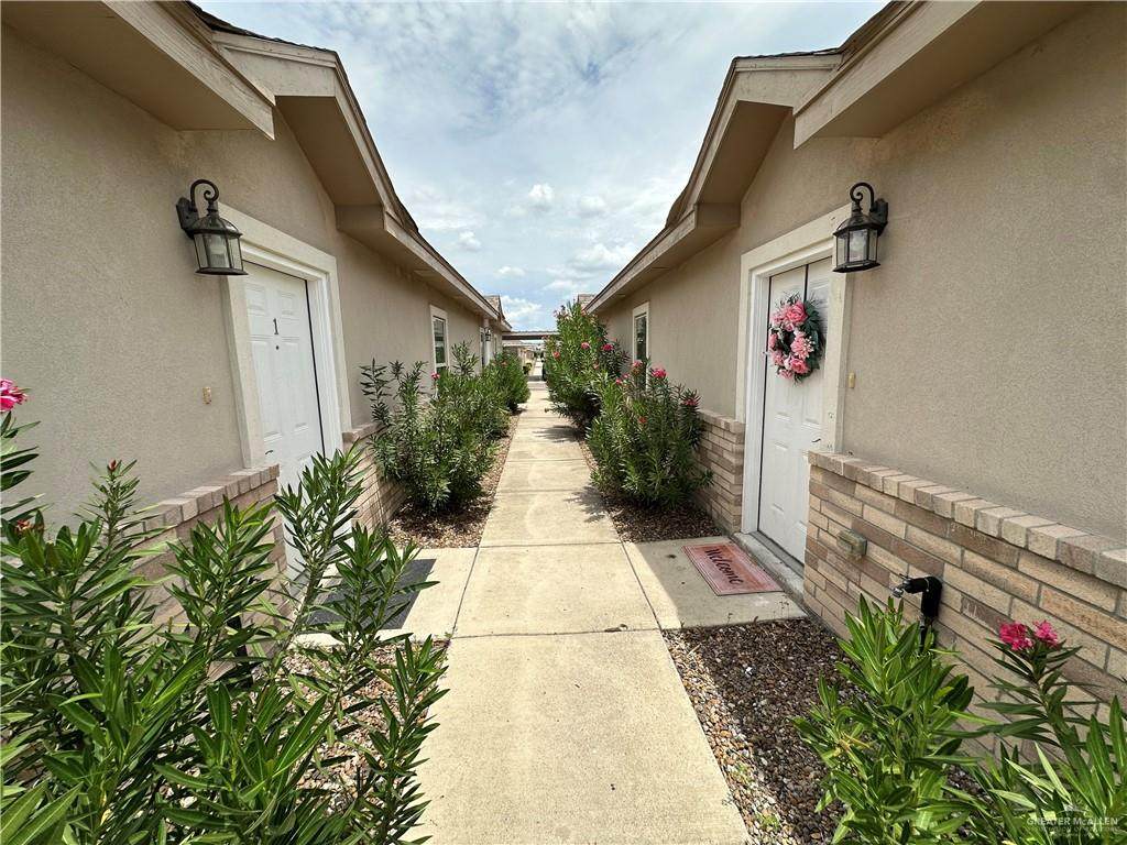 https://bt-photos.global.ssl.fastly.net/mcallen/orig_boomver_1_476724-2.jpg
