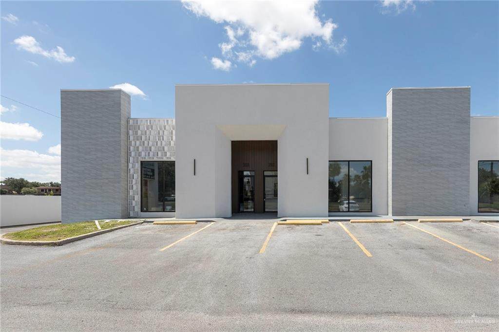 707 Savannah - Photo 1