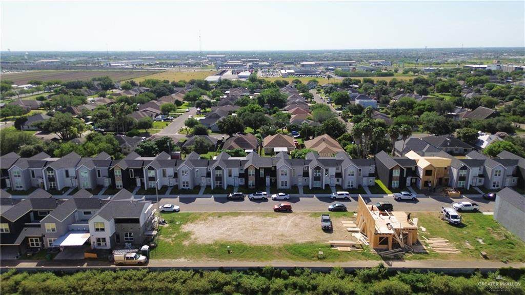 5411 Crown - Photo 1