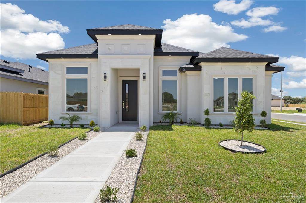 1108 Evergreen - Photo 1