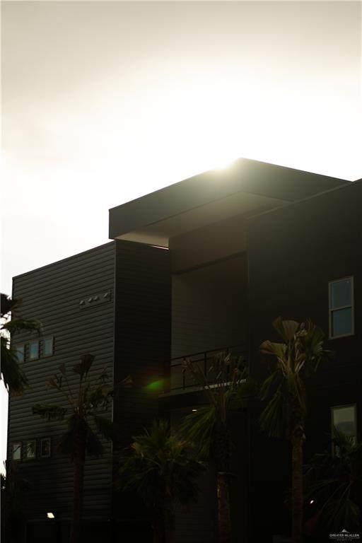 412 Ware - Photo 1