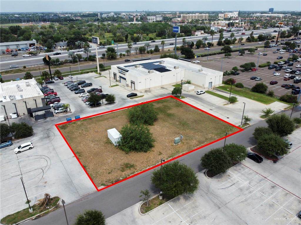4029 Expressway 83 - Photo 1
