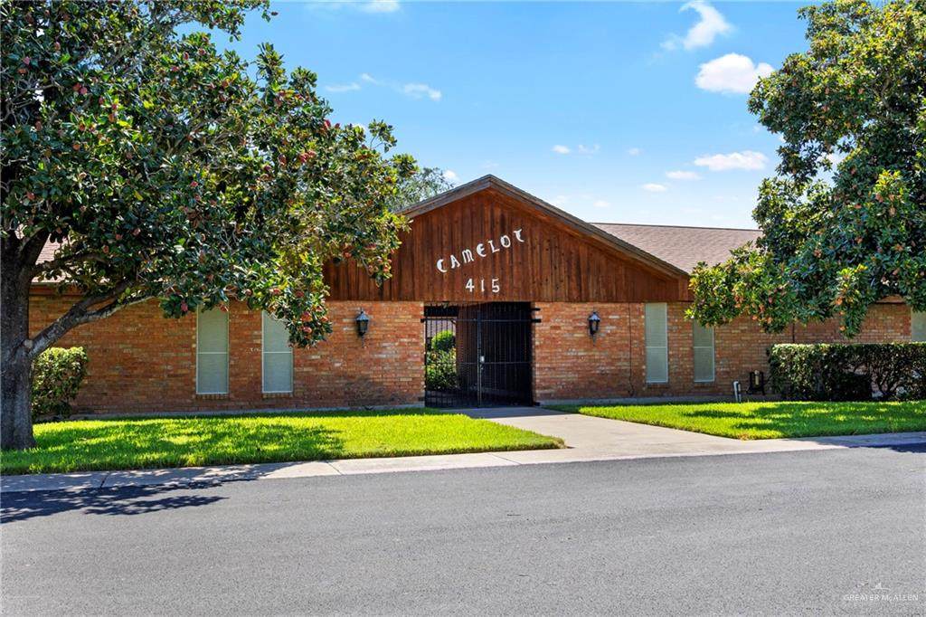 415 Westgate - Photo 1