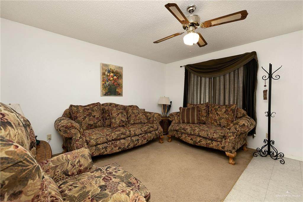 https://bt-photos.global.ssl.fastly.net/mcallen/orig_boomver_1_480574-2.jpg
