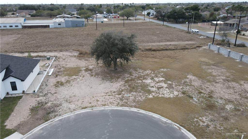 4309 Zinnia - Photo 1