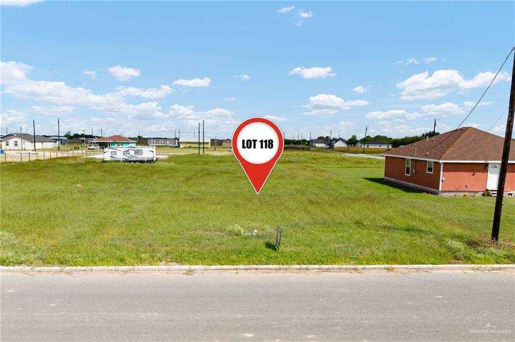 118 Daniela - Photo 1