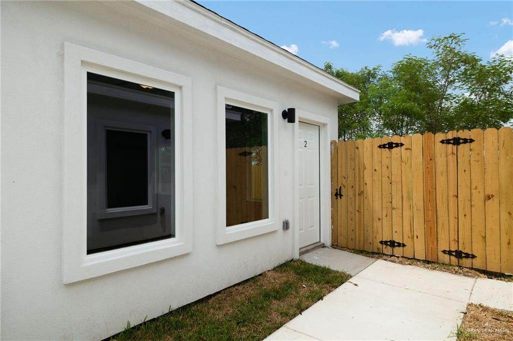 https://bt-photos.global.ssl.fastly.net/mcallen/orig_boomver_1_483161-2.jpg