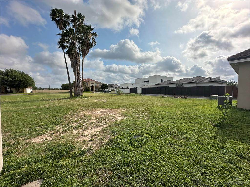 https://bt-photos.global.ssl.fastly.net/mcallen/orig_boomver_1_485777-2.jpg