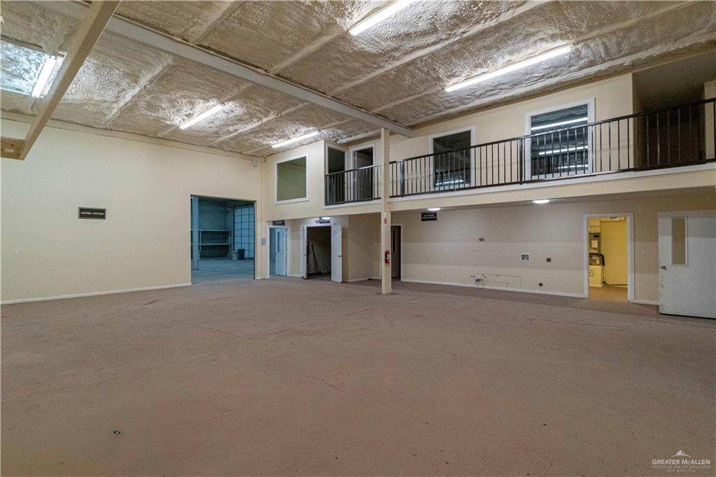 7804 Us Highway Business 83 - Photo 1