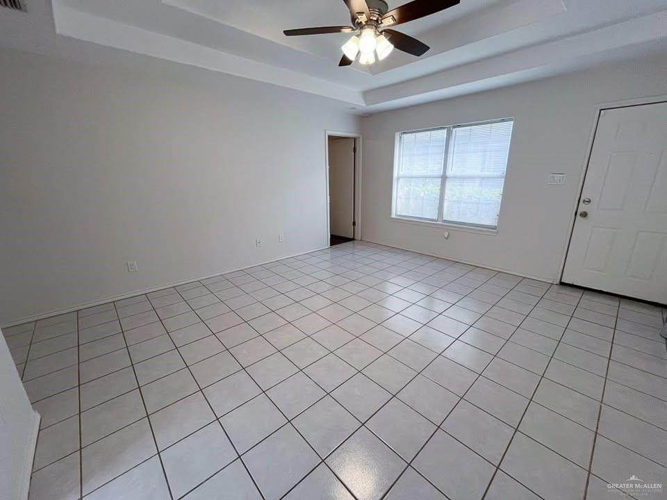 https://bt-photos.global.ssl.fastly.net/mcallen/orig_boomver_1_487810-2.jpg