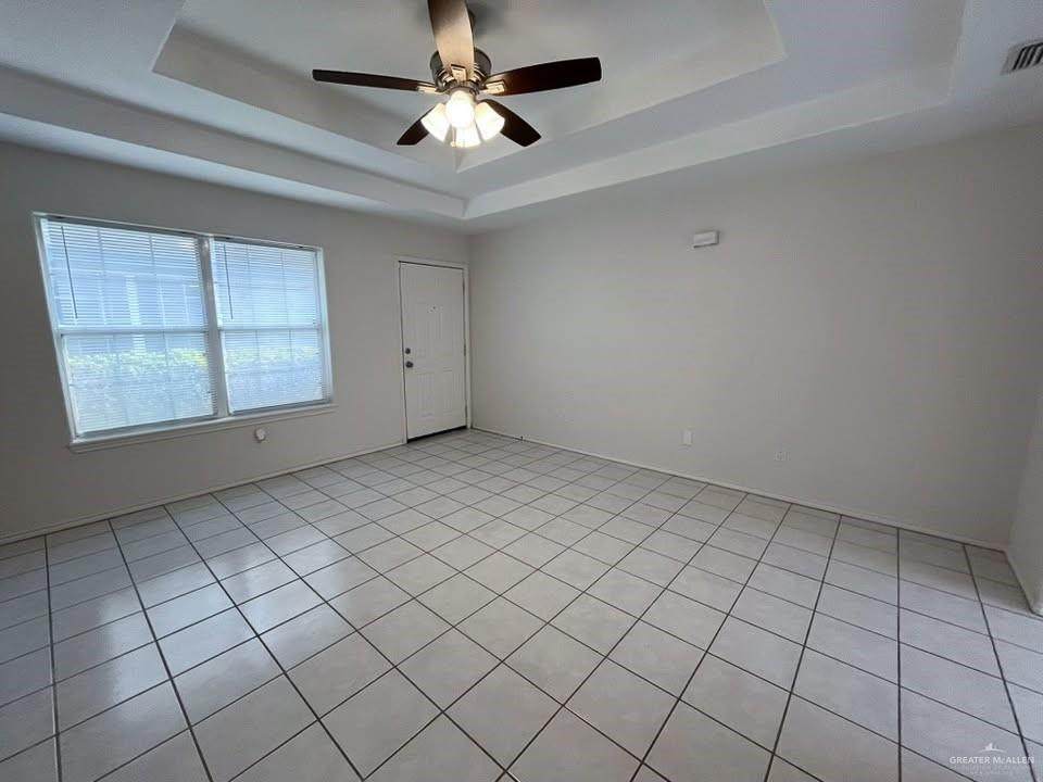 https://bt-photos.global.ssl.fastly.net/mcallen/orig_boomver_1_487810-2.jpg