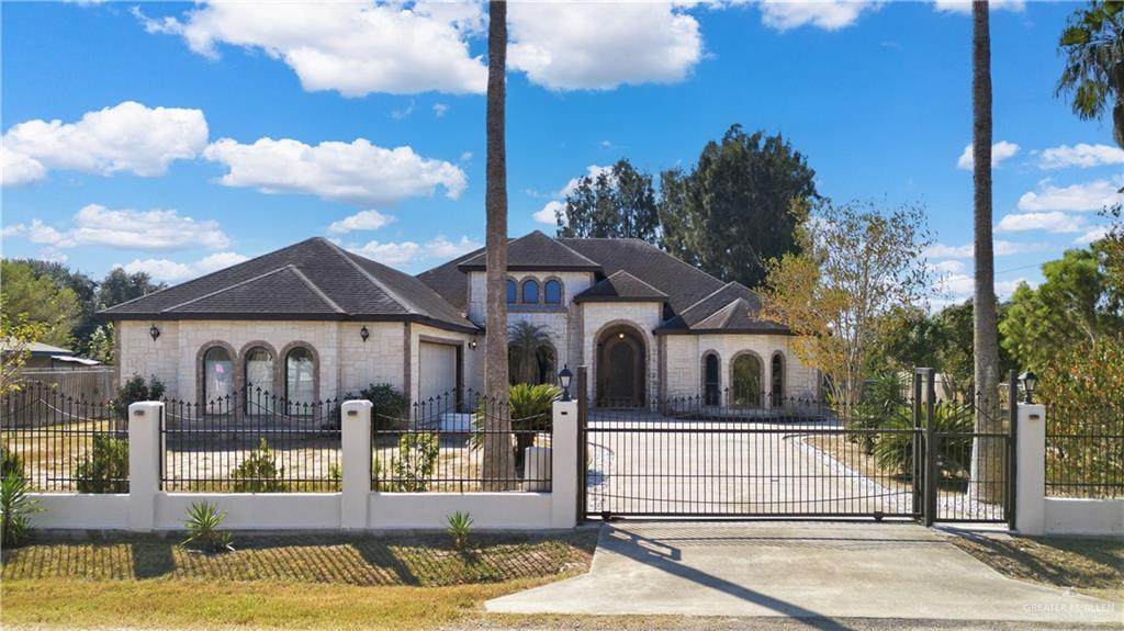 2501 Wharton - Photo 1