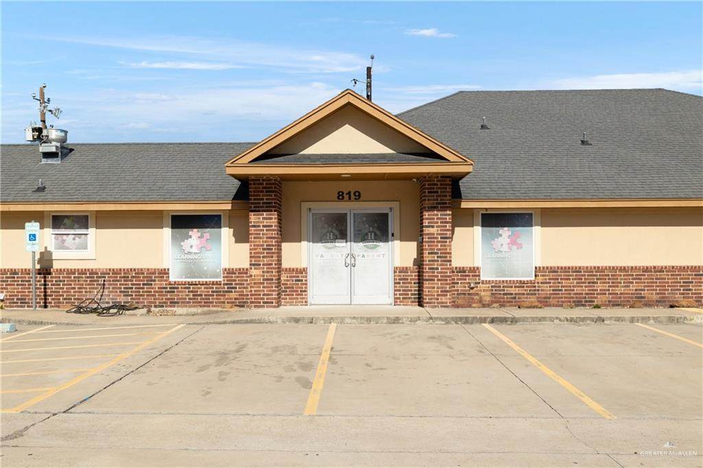 819 Eller - Photo 1