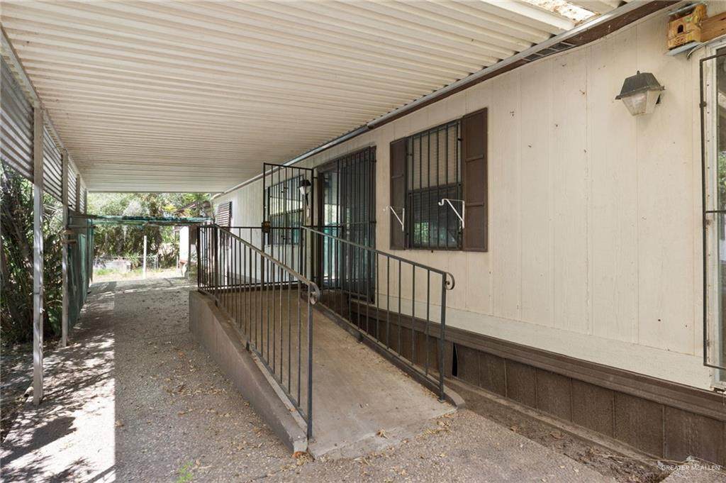 9401 10th - Photo 1