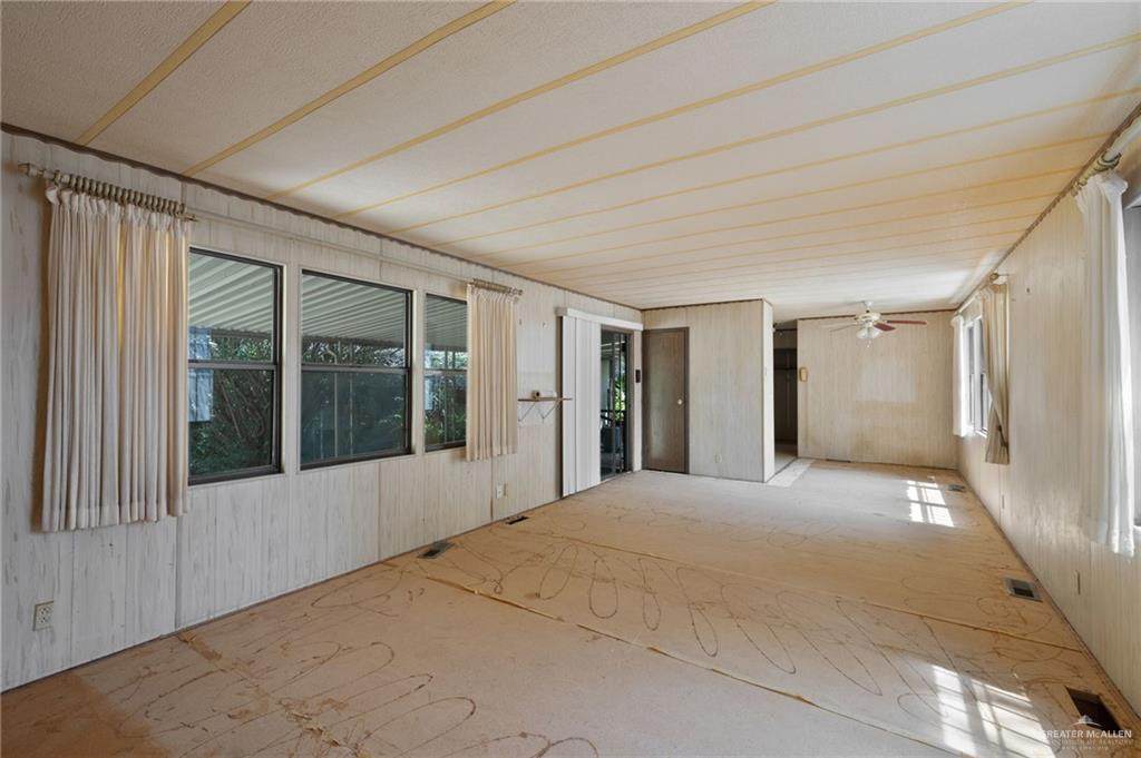 https://bt-photos.global.ssl.fastly.net/mcallen/orig_boomver_1_490614-2.jpg