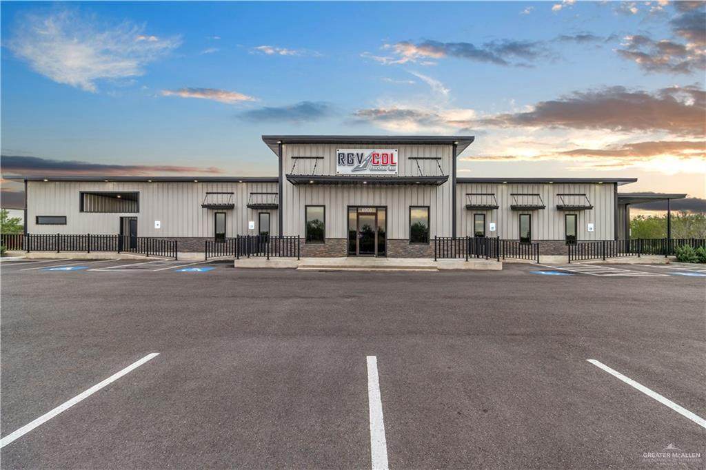 6900 Democracy - Photo 1