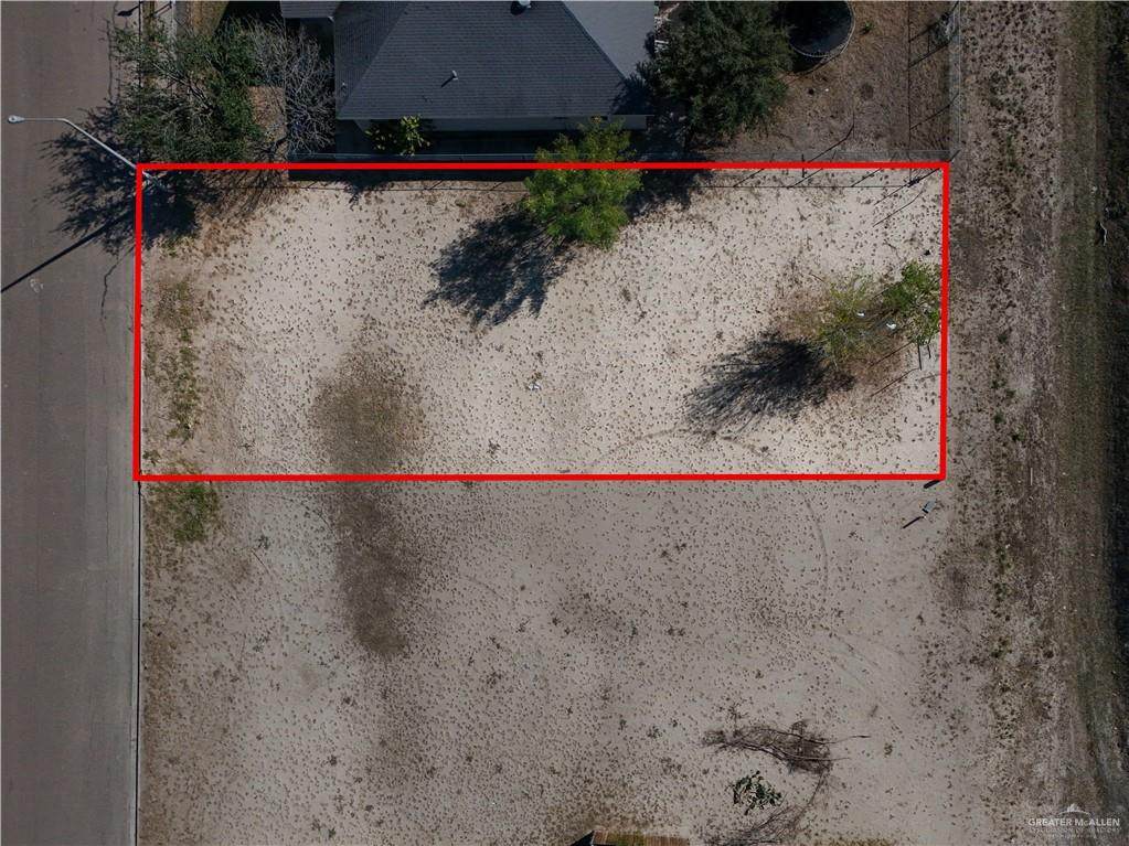 1018 Hayes - Photo 1