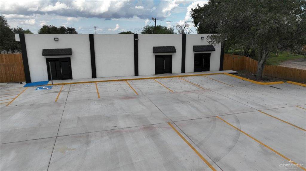 https://bt-photos.global.ssl.fastly.net/mcallen/orig_boomver_1_491090-2.jpg