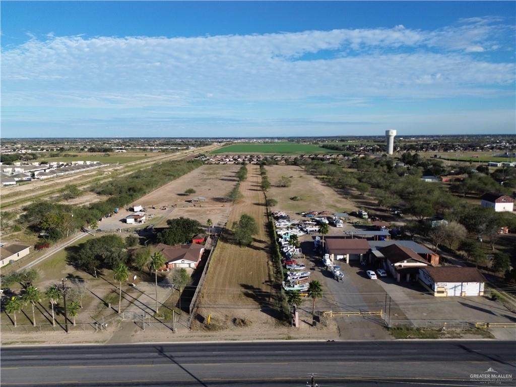 0 Raul Longoria - Photo 1